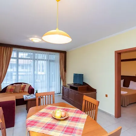 Complex Severina サニービーチ