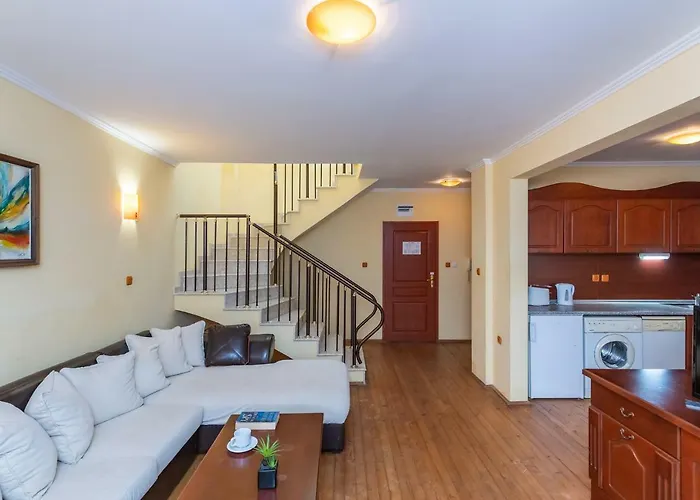 شقة Complex Severina