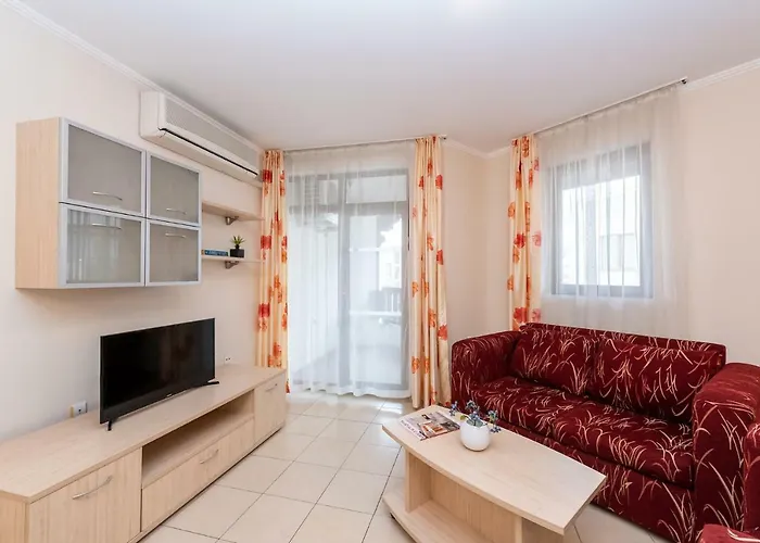 Complex Severina شقة ساني بيتش