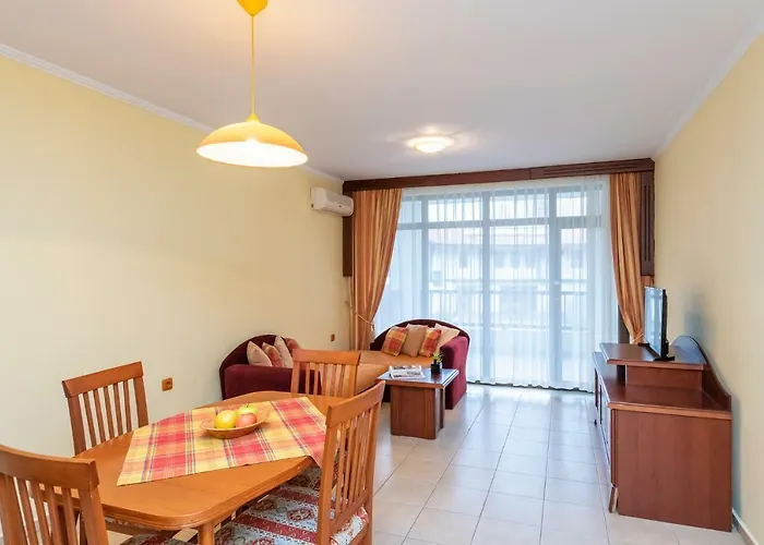 Complex Severina 公寓 阳光海滩