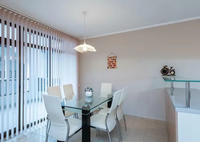 Complex Severina ساني بيتش