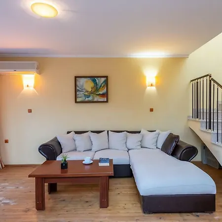 Complex Severina * Sluneční pobřeží